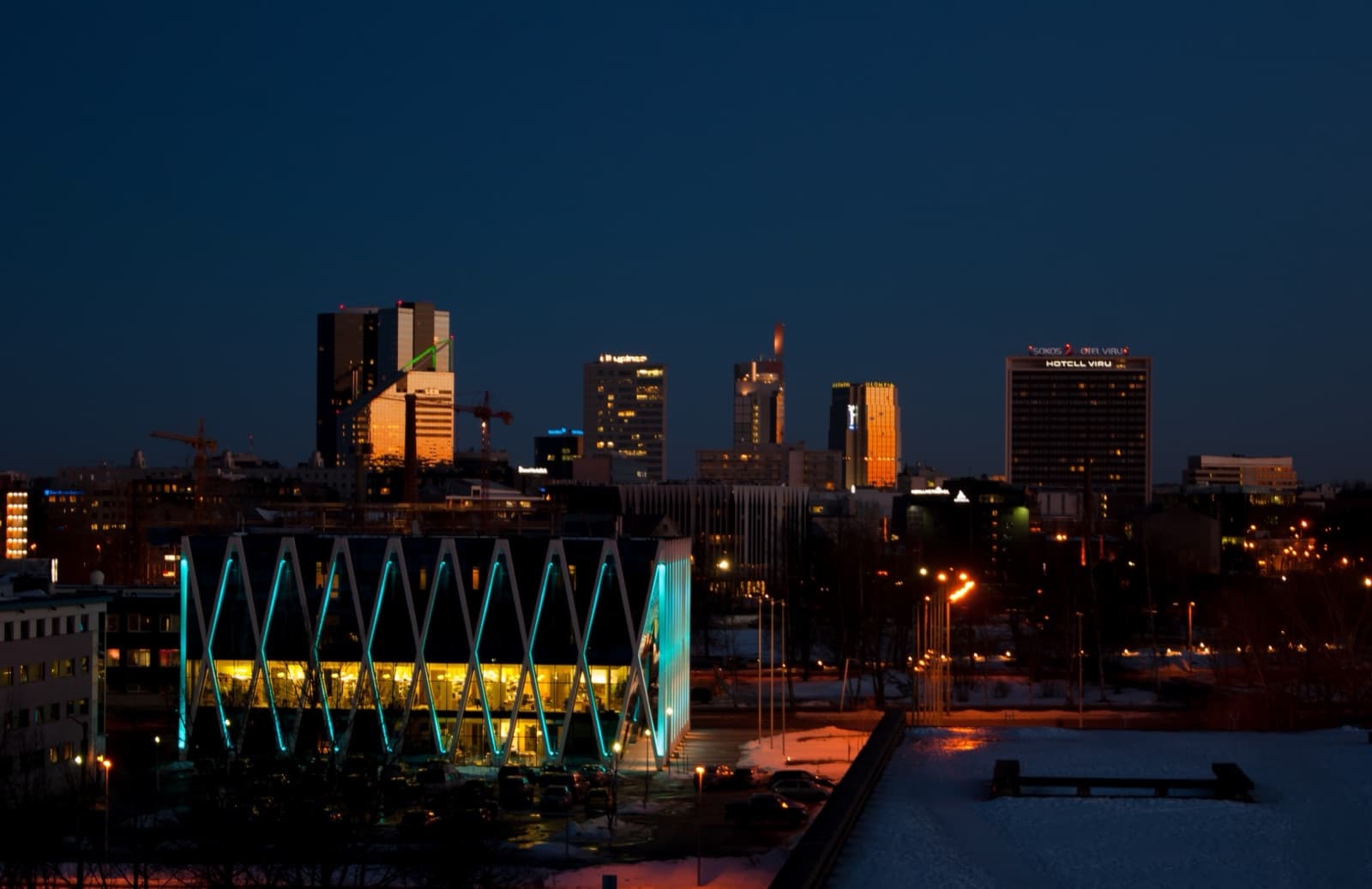 Tallinn skyline at night